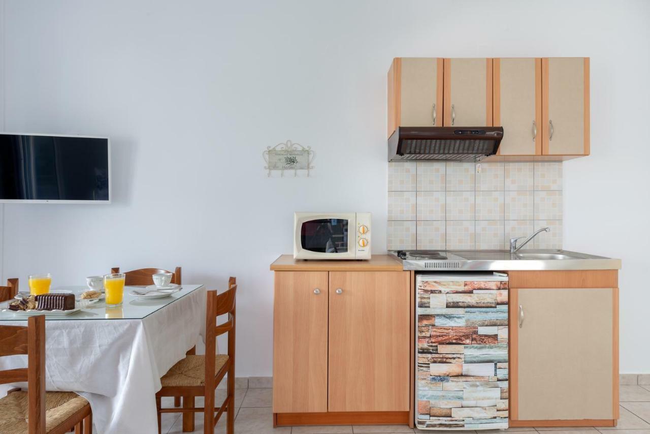 Pernari Apartments Spartià Esterno foto