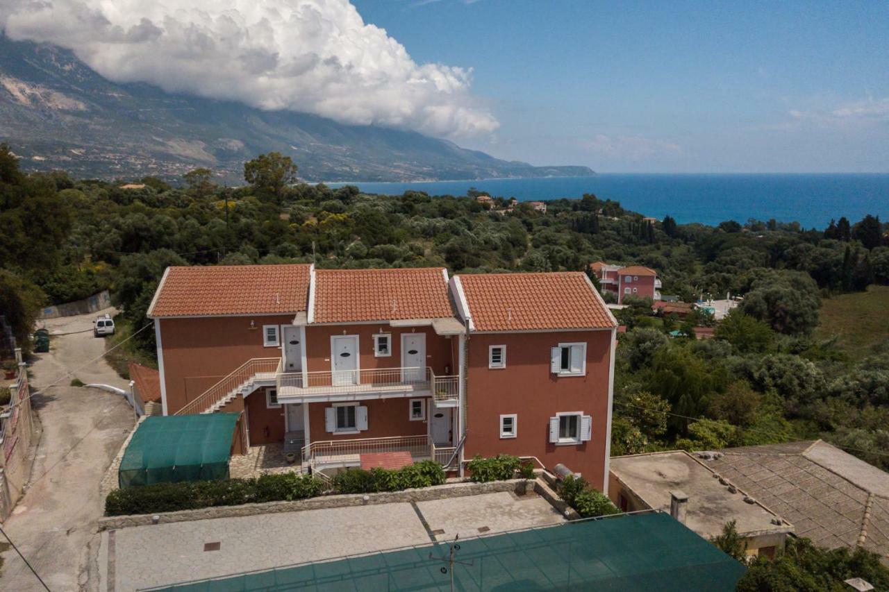 Pernari Apartments Spartià Esterno foto